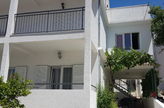 Apartments Estera